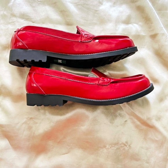 LOAFERS, COUGAR, CHERRY RED, RUBBER, LADIES SZ 9, RUBBER SOLES, NEW NEVER WORN, - Picture 5 of 8